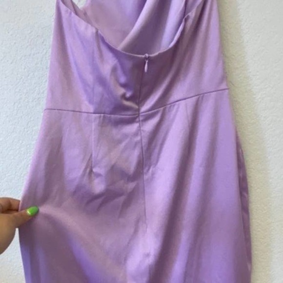 Elliatt Camo Asymmetric Satin Cocktail Dress in Lilac Size Large - Picture 7 of 8